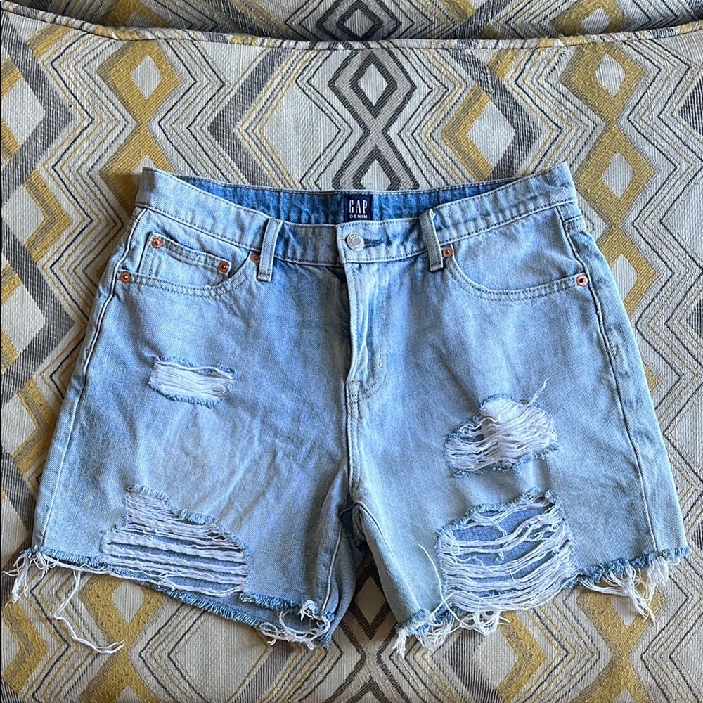 GAP light blue denim Shorts Distressed